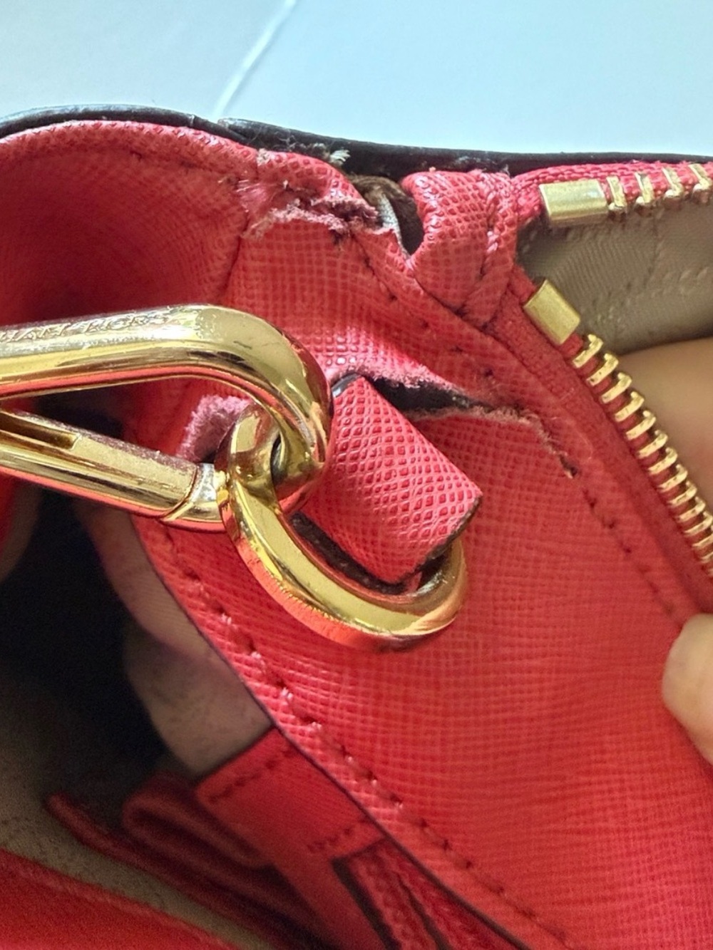 MICHAEL KORS Red/Pink Saffiano Satchel with Gold Hardware - Picture 4 of 12
